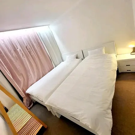 Sinchon Station Line 2 Exit 3 And 4 Min Three-Room Hongdae Seoul Exterior photo